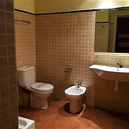 Hotel La Fonda Dels Pirineus 3*